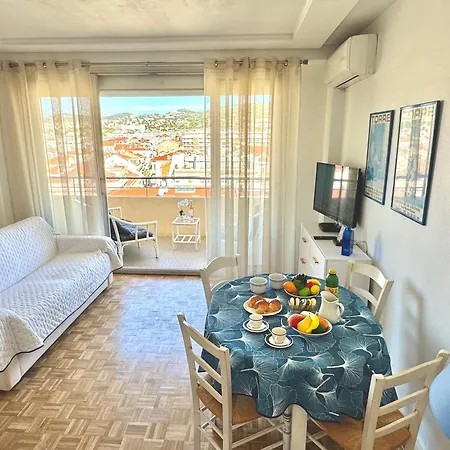 Appartement Ibis 5380 Cannes