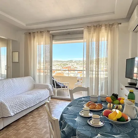 Appartement Ibis 5380 Cannes