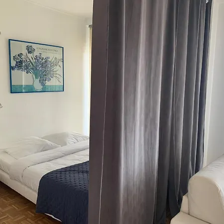 Ibis 5380 Apartment