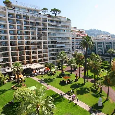 Ibis 5380 Cannes