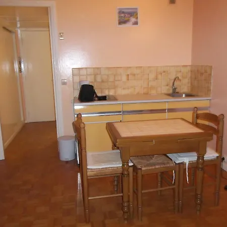 Ibis 5380 * Cannes