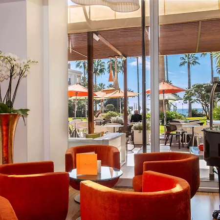 아파트 Ibis 5380 칸느