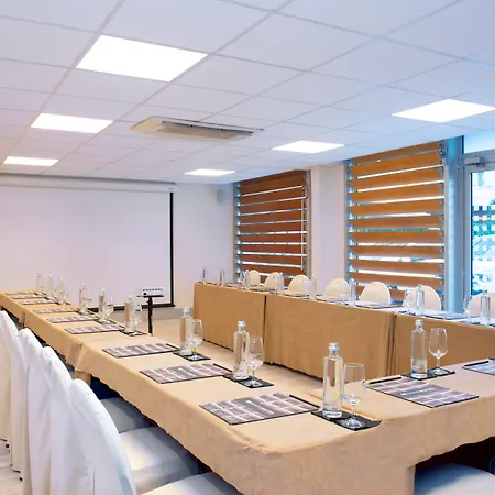 Ibis 5380 아파트 칸느